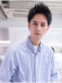 アッシュブラックマッシュパーマ刈り上げツーブロック