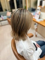 ミミ ヘアーサロン(Mimi)&nbsp;透け感ベージュでつくる抜け感ヘア