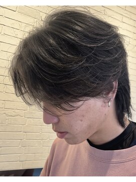 エレノア 枚方(Eleanor) 毛流れセンターパート