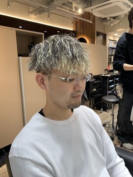 ルースト 渋谷店(ROOST) 金メッシュツイストスパイラルパーマ