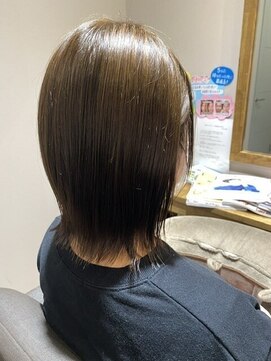 シー 豊川店(She) 外はねボブ　ツヤ白髪染め　30代、40代、50代