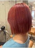 ハイトーンダブルカラー透明感ピンクオレンジ切りっぱなしボブ