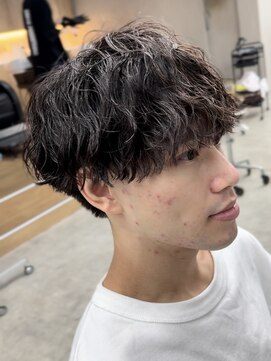 ラヴィズム(LUVISM) 波巻きパーマツイストスパイラルパーマメンズマッシュパーマ万代