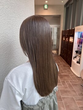 エルサフィロ ヨドヤバシ(el zafiro yodoyabashi) くびレイヤー前髪髪質改善小顔レイヤー20代30代40代50代