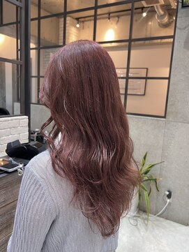 フェリア 渋谷(Feria) 【Feria】  ピンクカラー  福田沙也加