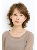 ショートカット・レイヤーカット×白髪ぼかし