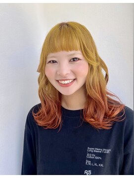 ディレクション(Direction) デザインカラー派手髪イエローオレンジグラデーションカラー