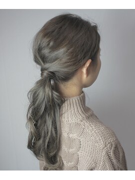 シータ(seata) シルバーアッシュ