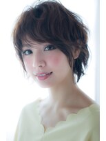 エルフォ(elfo)&nbsp;【elfo】丸顔さんでも似合うショートのパーマスタイル