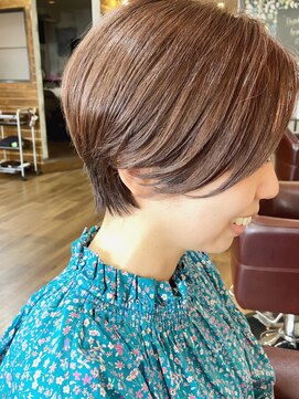 ヘアースタジオ アトリエ(atelier) 【atelier】ハンサムショート×ベージュカラー