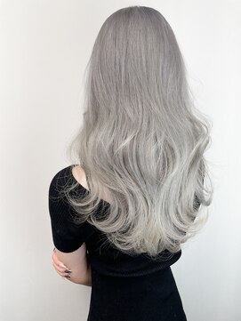 キラ(KIRA) シルバーカラー