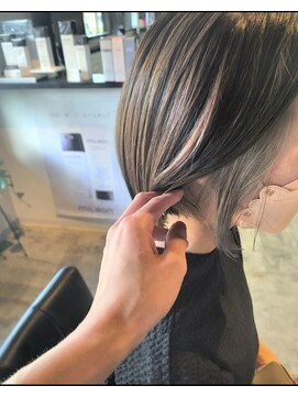 トイロ(toilo) ボブ イヤリングカラー