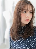 くすみカラー抜け感外国人風ウェーブ巻きTb3越谷20代30代40代