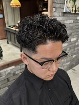 スリーセント 栄(3/cent)&nbsp;ダークアッシュ/ニュアンスパーマ/韓国マッシュ/スペイカール