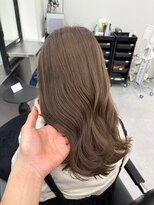 アルドーレフィエロ シンサイバシ(Ardore fiero shinsaibashi)&nbsp;ブリーチ無しでできるくすみベージュ♪10代20代30代