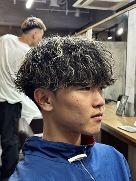 メゾンフォーメン 心斎橋店(Maison for men) 波巻きスパイラルパーマ@midori_maison