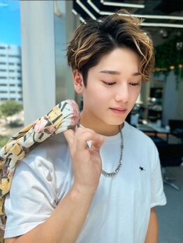 デュー 栄(DEW)の写真/【栄/矢場町/久屋大通】メンズ身だしなみは眉とヒゲで差をつける時代☆プロのお手入れで印象UP間違いなし◎