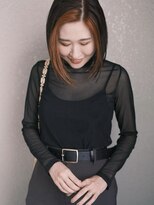 マイルス(MILES)&nbsp;抜け感インナーでつくる大人ミディ