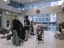 Q : 【どのような客層が多い？】