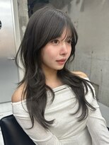 サイン 渋谷(SIGN) ザクザクレイヤーカット巻き方簡単ミディアムロング韓国表参道