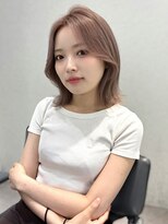 ユーフォリア 渋谷グランデ(Euphoria SHIBUYA GRANDE)&nbsp;ミディアムレイヤー　ピンクミルクティー　ボブレイヤー　MEI