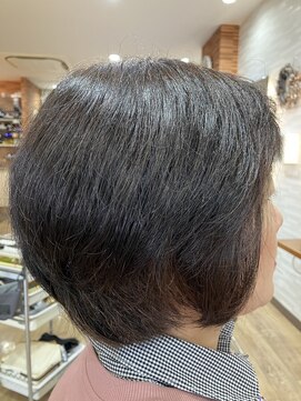 前下がりグラデーションボブ