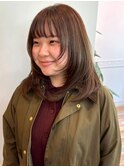レイヤーカット 顔周りカット ベージュ ミディアムレイヤー