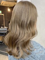キラ 渋谷(KILLA) ミルクティーグレージュ　オリーブベージュ　ブリーチなし　