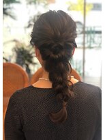 ベル(BELL)&nbsp;人気のヘアアレンジ編みおろし☆