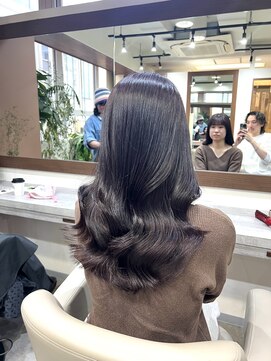 アミー 駒澤(Ammy komazawa) 艶髪バイオレットブラウン