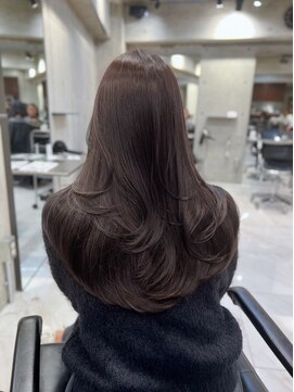 サイン 渋谷(SIGN) レイヤーカットインナーカラーイヤリングカラー色落ち綺麗表参道