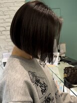 リーホリエ(Lee Horie)&nbsp;縮毛矯正をかけてバッサリボブへ