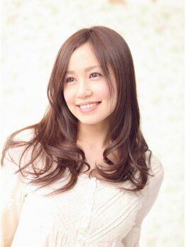 フェリシータ(Felicita)の写真/【池袋東口5分】くせ毛でボワッと広がる髪におすすめ☆髪のクセを見極め、自然なストレートに。