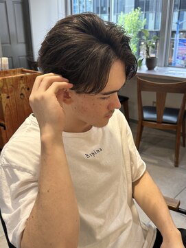 キャンバス バイ ネオリーブ 横浜西口(Canvas by neo.) 横浜★毛流れフェザーパーマ