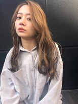 ネバーバイリンクス(NEVAR by LINKTH)&nbsp;韓国風ゆるウェーブ×小顔レイヤーロング