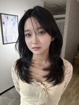 エトワ 中央店(etoi)&nbsp;大分ハッシュカット胸上鎖骨下ミディアムレイヤースタイルかるめ