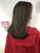 スピンヘアワークス(Spin Hair Works) グレイジュ_ミディアム_艶カラー_ダブルカラー_ベージュ