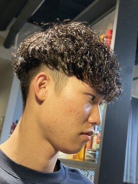 バーバー スタジオ ラフテル(Barber Studio RAFTEL) パーマスタイル