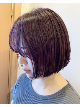 トレパルッキエーレ(tre parrucchiere) ［-tre-］内巻きボブ×バイオレット