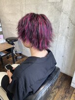 ガルボ ヘアー(garbo hair)&nbsp;ウェーブ　ハイライトピンク　外ハネ　アレンジ　にしむら指名