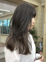 パークレーン アイス イヴェン(park lane ICI yeven)&nbsp;ブリーチなし　オリーブベージュ　レイヤーカット　秋/momoka