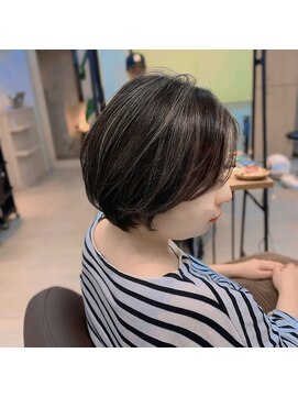 アオ 岡野 横浜(a-o) short hair