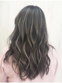 コントラストハイライト