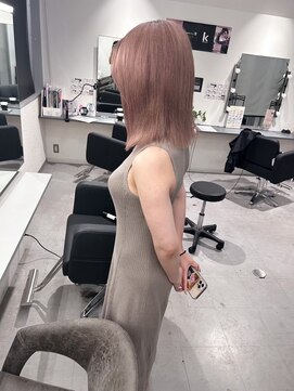 キング(K!ng) 縮毛矯正髪質改善ハイライトレイヤーカット枚方美容室エクステ