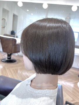 コワファースト させぼ五番街店(COIFF1RST) mini bob×olive brown