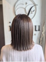 イル(iru)&nbsp;シークレットハイライト◇白髪ぼかし可◎赤み消し◎