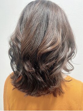 美容室9A 大人のゆるふわスタイル