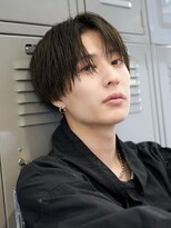 フィフス 大分(fifth)&nbsp;大分メンズナチュラルセンターパートツーブロックカット20代