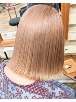 ラウラアンドロー(LAURA&RO) 【暖色系ツヤ感ベージュ】