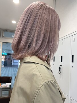 キャパ 秦野(CAPA) ピンクベージュ/ラベンダー/グレージュ/レイヤーボブ/外ハネ